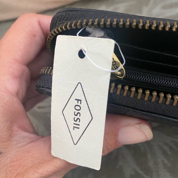 Black Fossil wallet - Picture 4 of 6